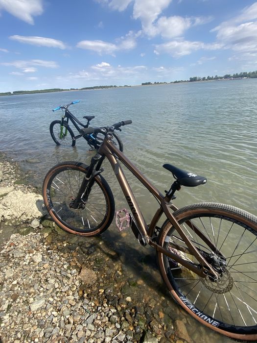 Vand dj rose the bruce 1 +garantie PRETUL ESTE NEGOCIABIL