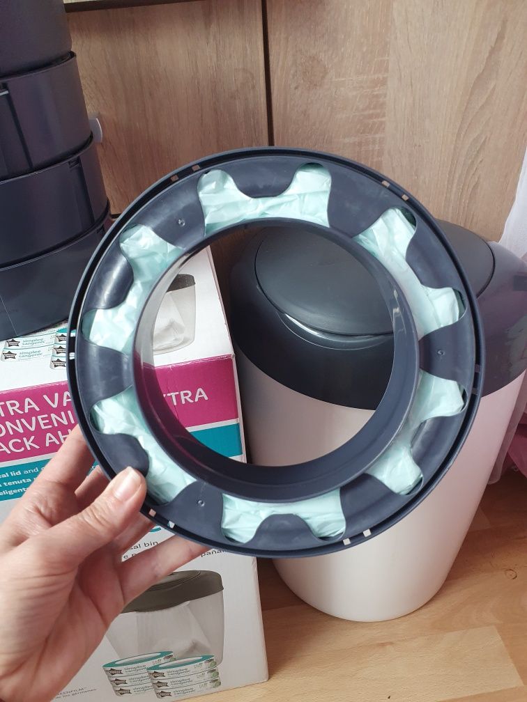 Кош за пелени Tommee Tippee с 5 касетки