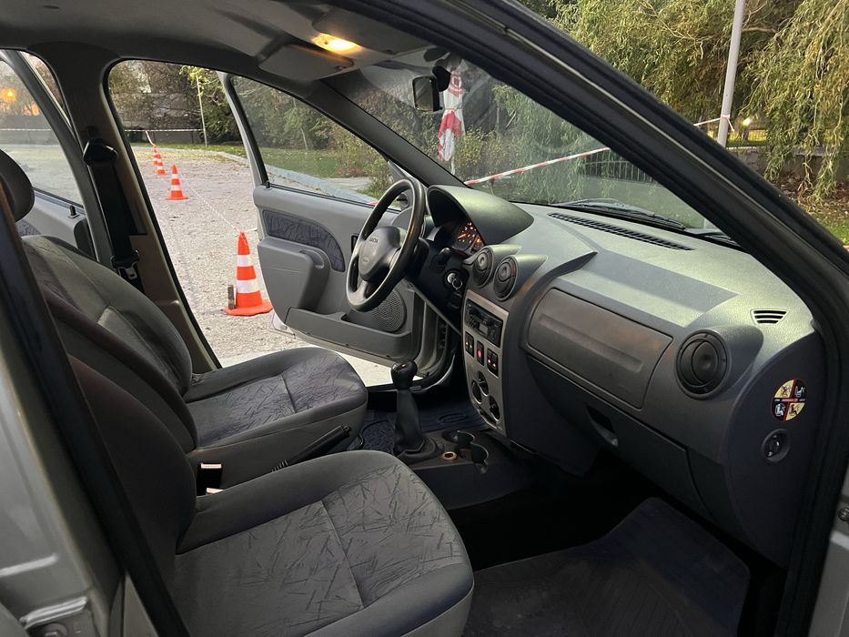 Dacia Logan Preferance  1.4 MPI KM Doar 38.000 reali