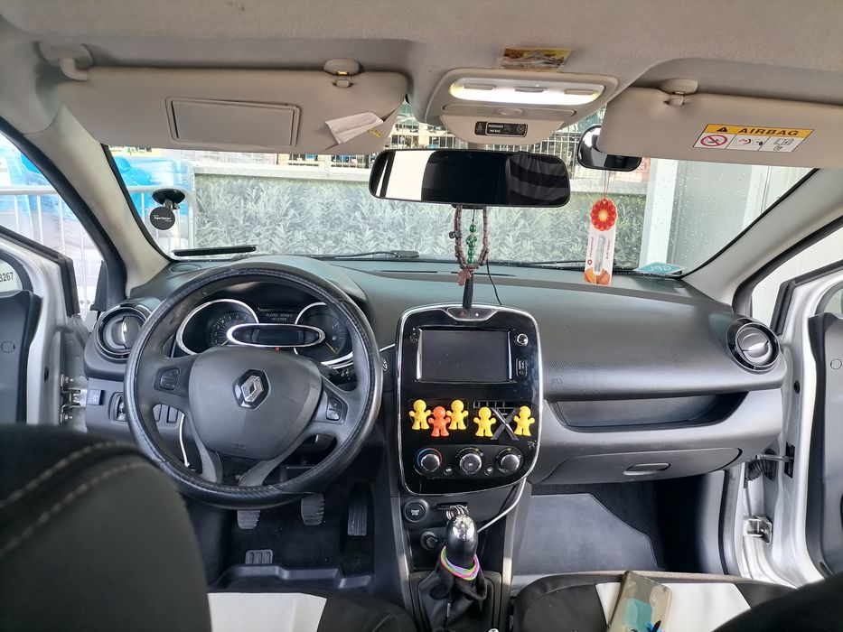 Vând Renault clio 2014