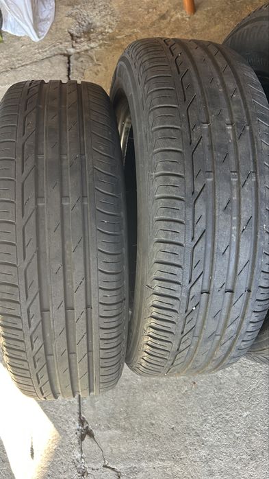Vand anvelopa 195/65/15 de vara set 4 bucati