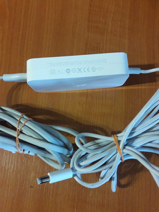 Alimentator APPLE original model 1202, 12V-1,8A
