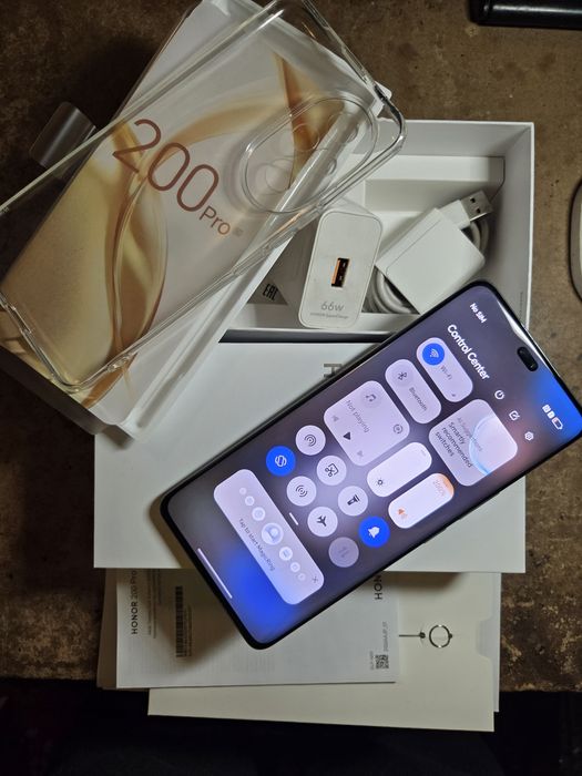 Продаётся HONOR 200 PRO  512GB