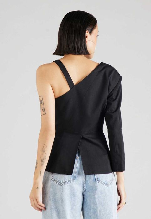 Асиметрична блуза тип сако HOERMANSEDER X ABOUT YOU