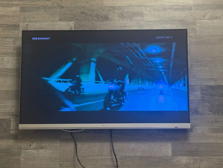 телевизор LG smart tv 110 диагональ.