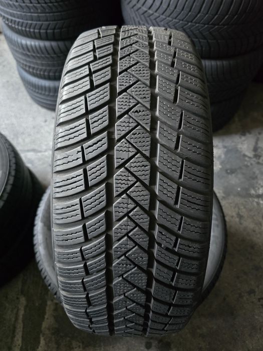 Vredstein 205/50 R17 93H MS iarnă