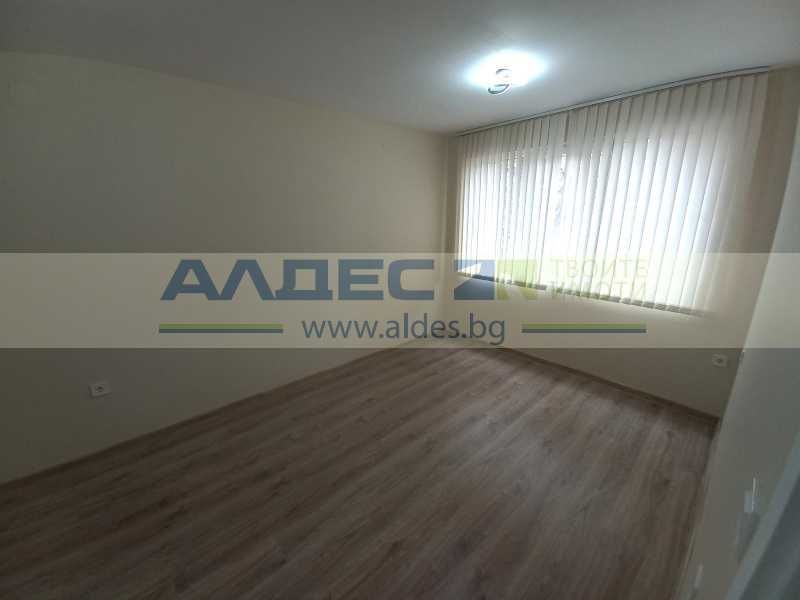 Дава се под наем Двустаен апартамент в София, Стрелбище - 78 кв.м за 550 € - Снимка #4