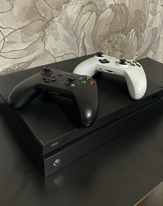 Продам Xbox One x