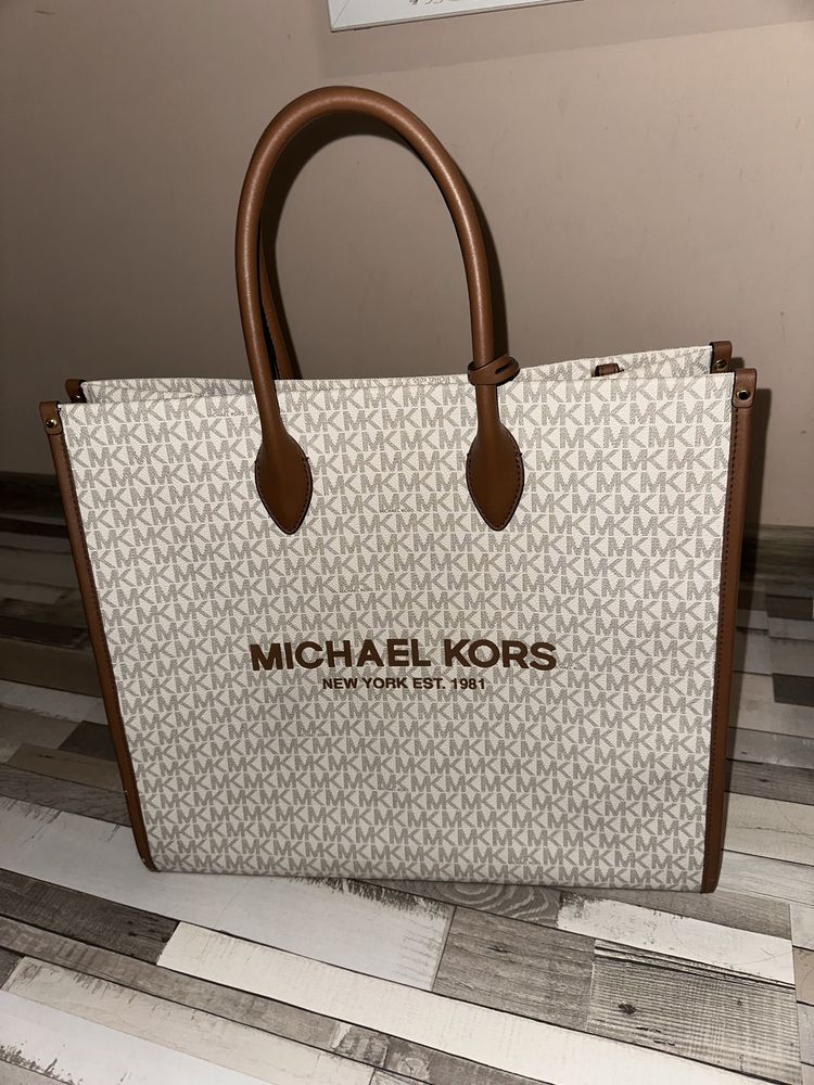 Michael Kors оригинална чанта