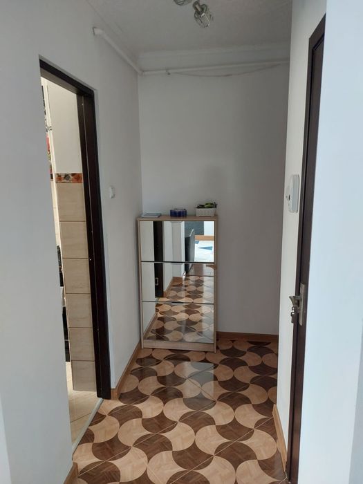 Vand apartament 2camere,mobilat si utilat in Moinesti