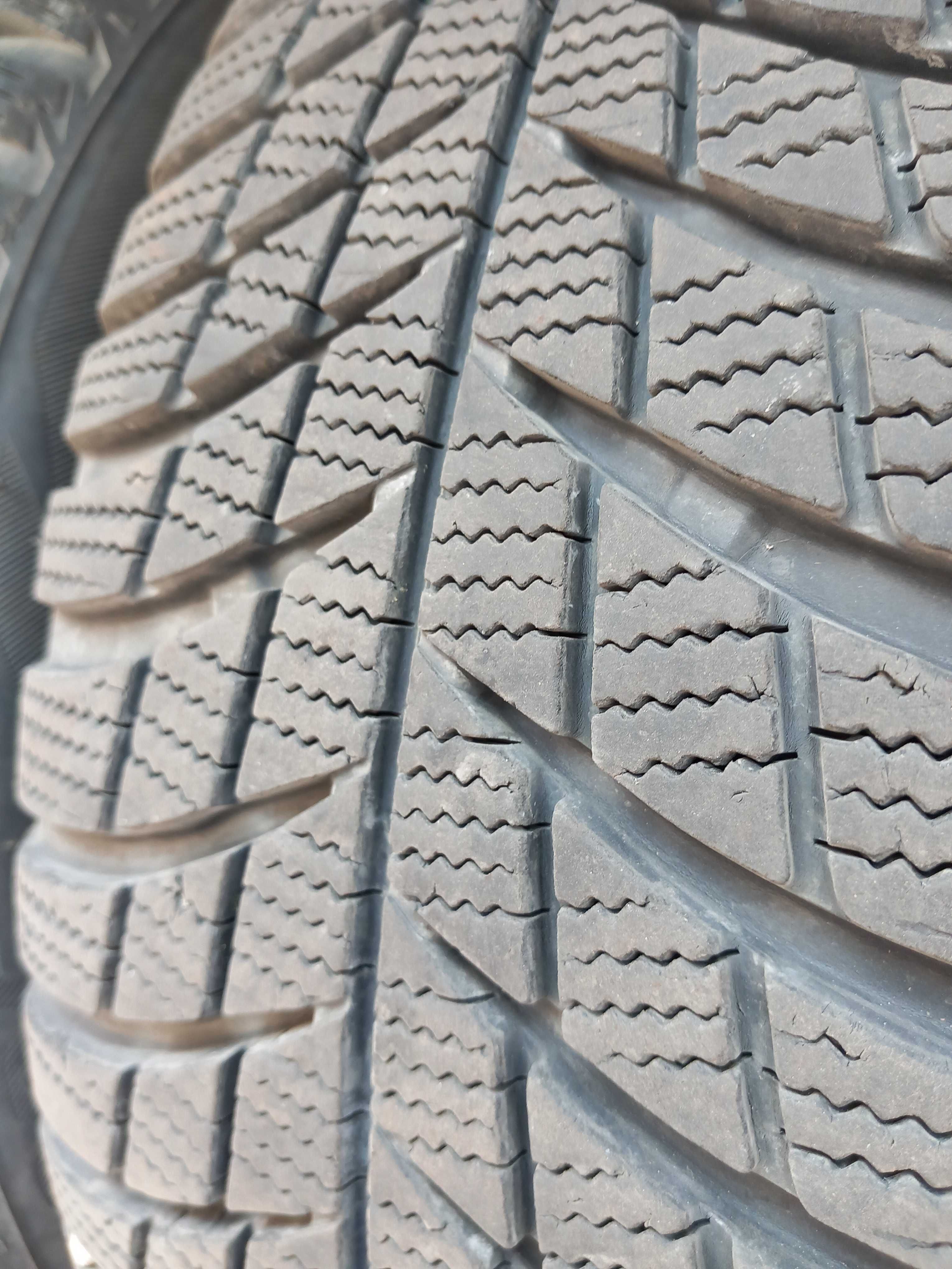 205/55 R16 Brigestone