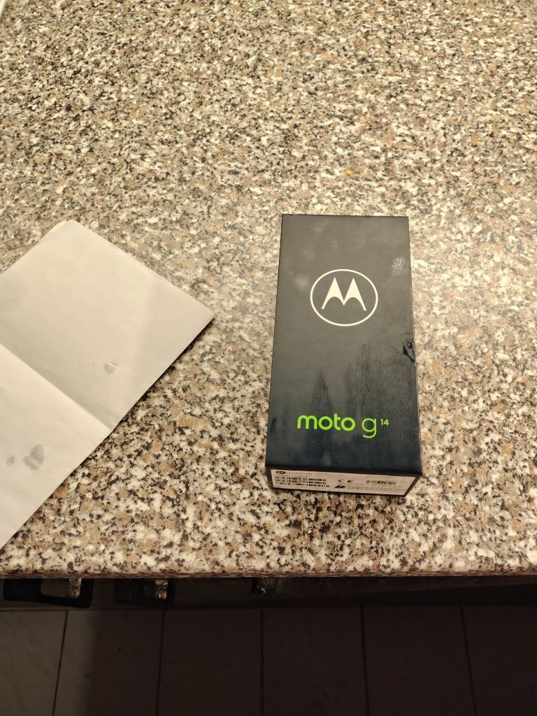 Motorola g 14  .