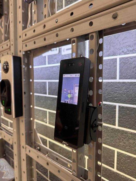 SenseFace 3A vaqtni hisobga olish terminali