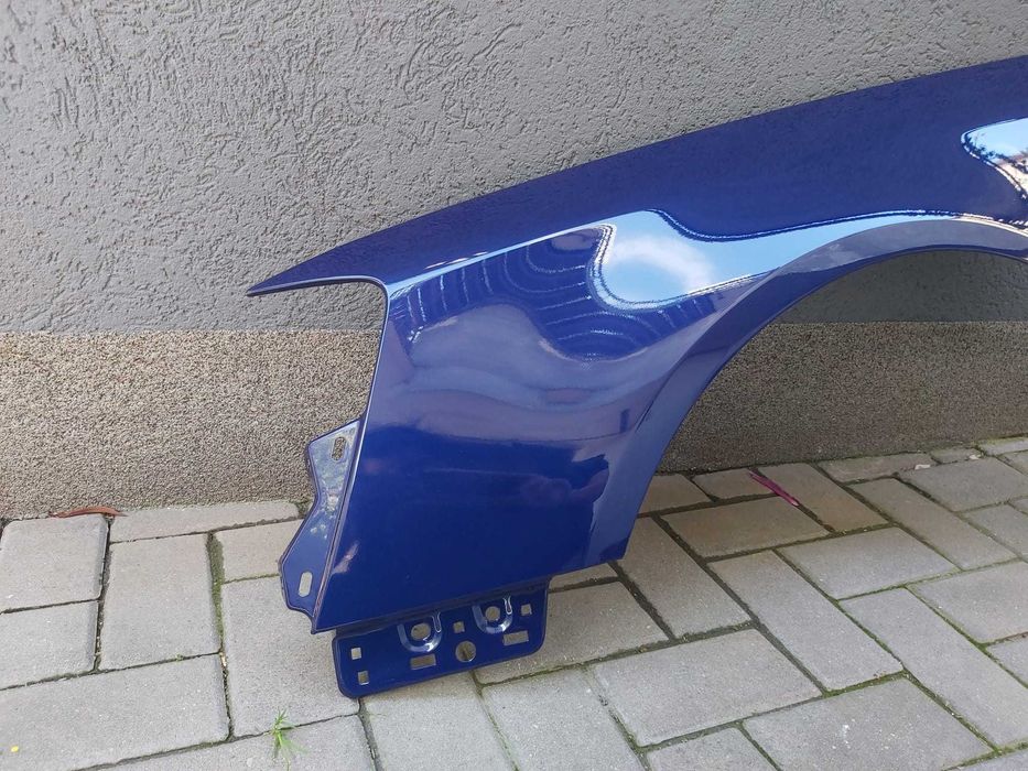Aripa Fata Stanga VW Passat B6 An 2005-2011 Vopsita Albastru