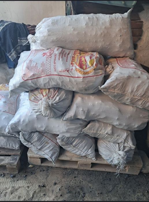 Прадаём уголь за 1800