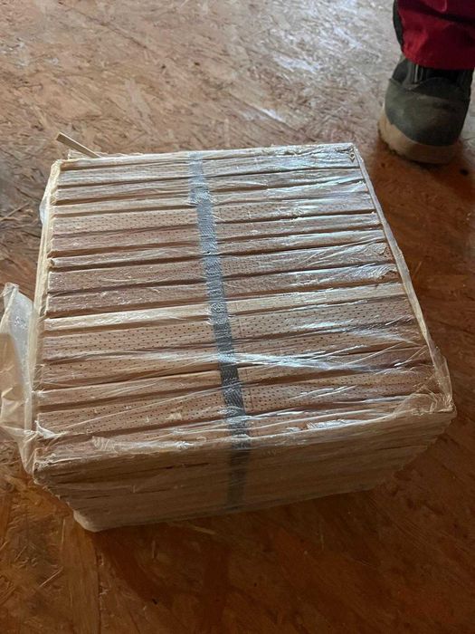 Parchet din lemn masiv de frasin, 22 mm – 25 m² total