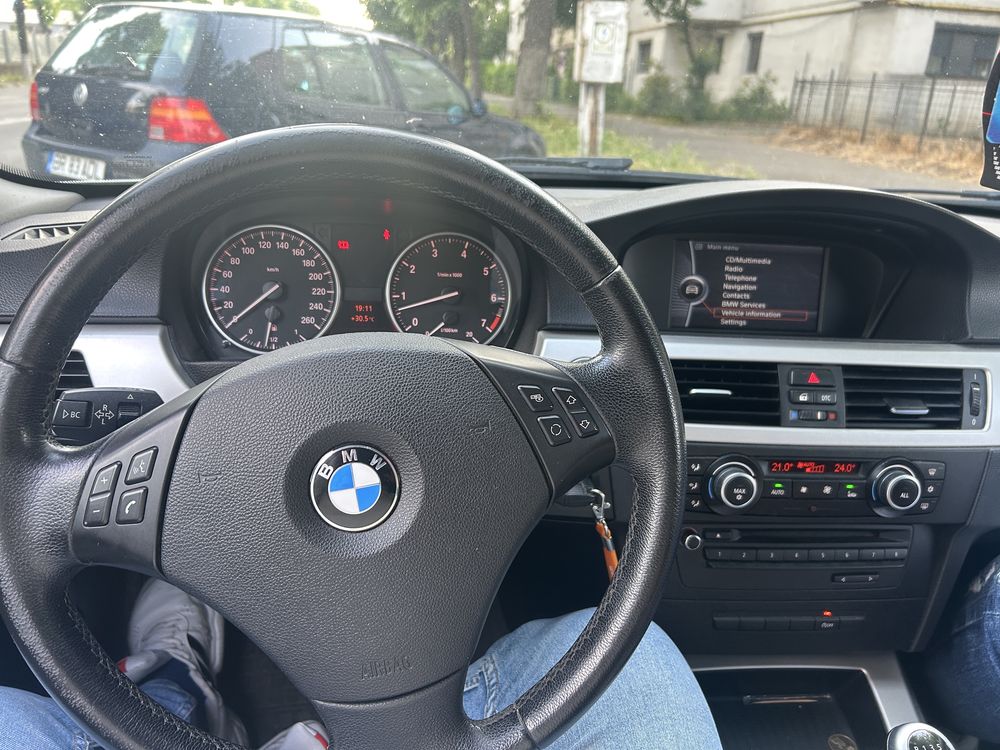 BMW E91 318i • 2010 • Euro 5
