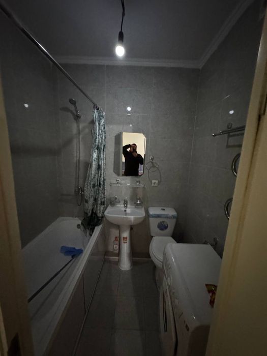 Махтумкулида 1 хонали квартира. Узок муддатли квартира. Маклерсиз