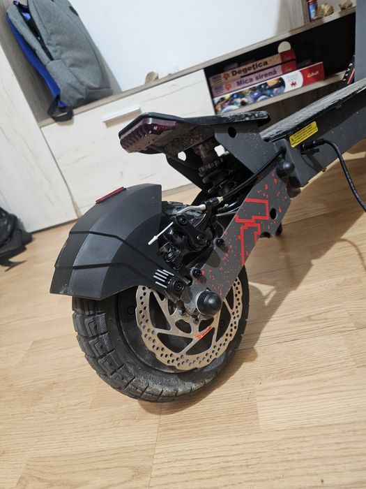 Trotineta electrica myria road traveller