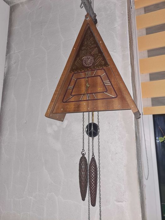 Советские часы с кукушкой.