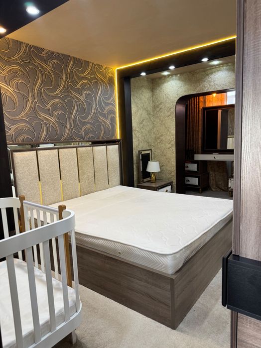 Продам свою квартиру в самом центре города!!