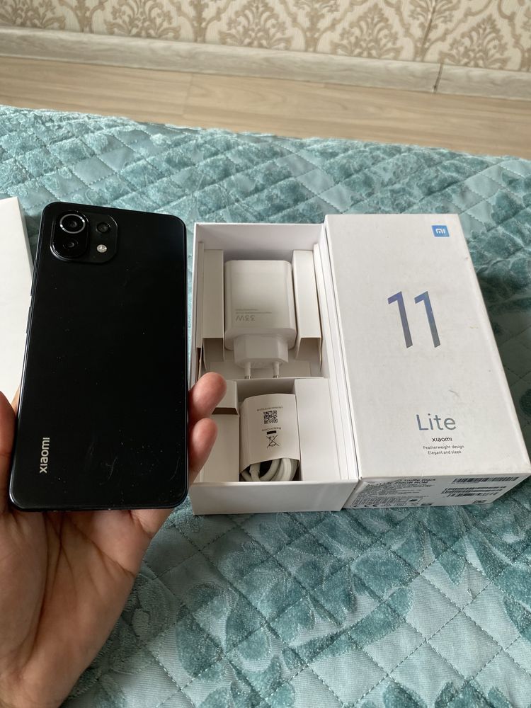 Xoiami. Mi. 11 lite 5G.  8/256