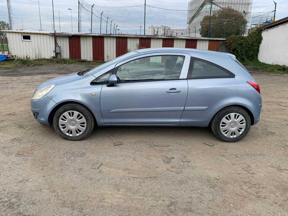 Vand Opel Corsa, 1.2 benzina, A/C functional, inmatriculat