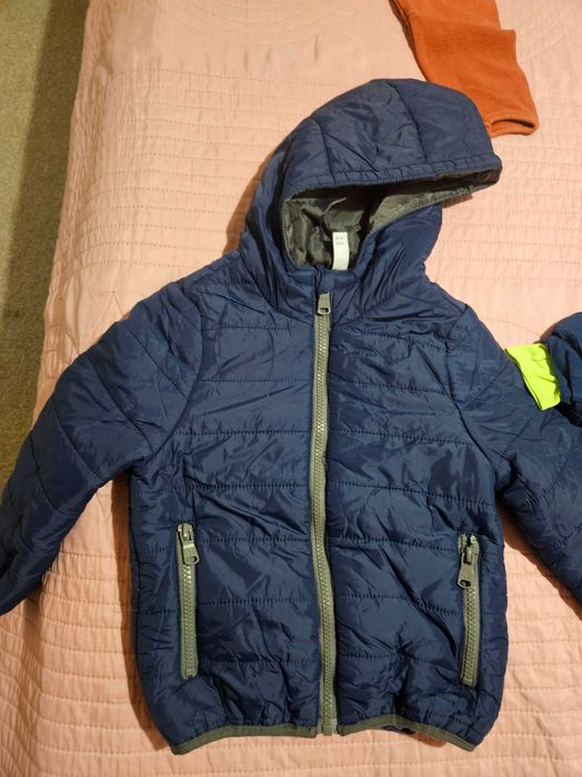 Подарявам яке размер 104см