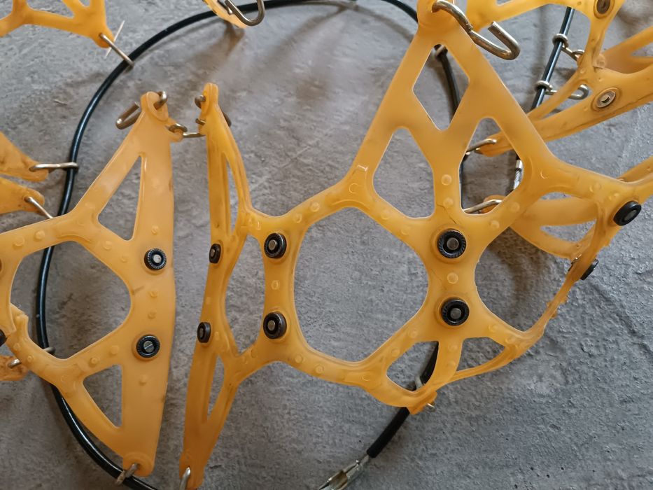 Цепы на колеса снег