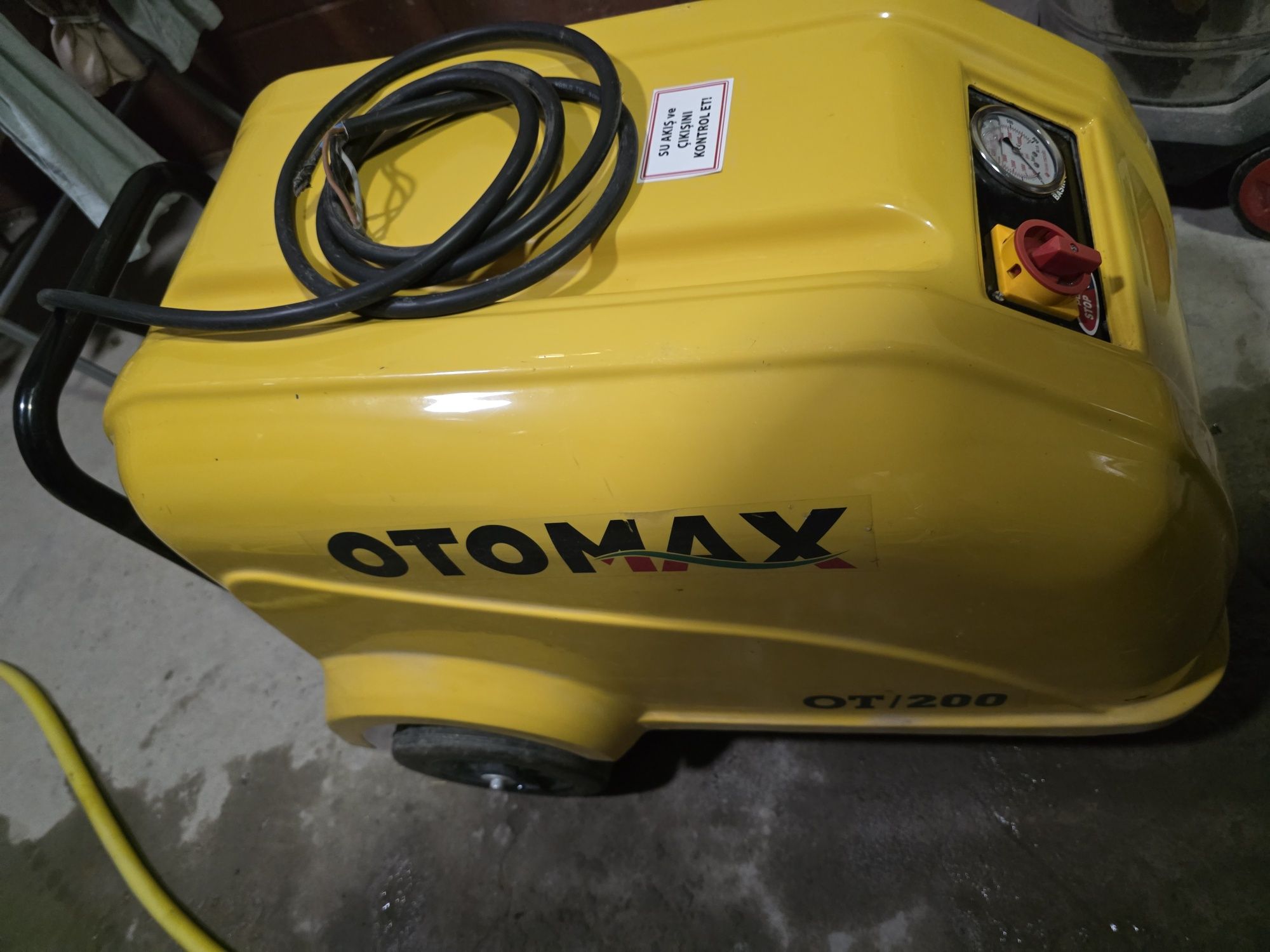 Karcher Moshina yuvish uchun tayor Biznes