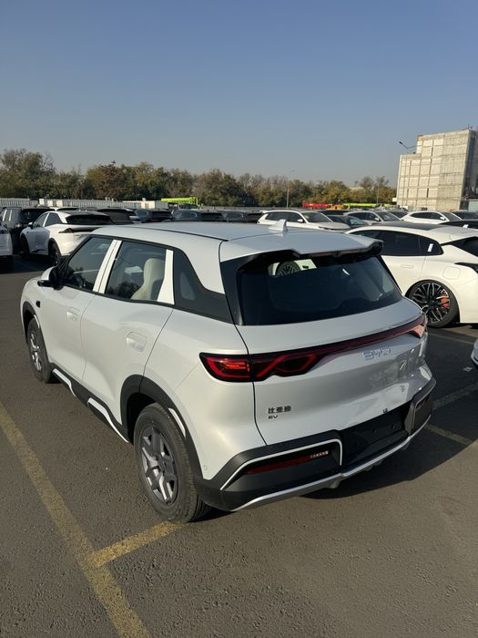 BYD Yuan Up 401ev Smart 2025