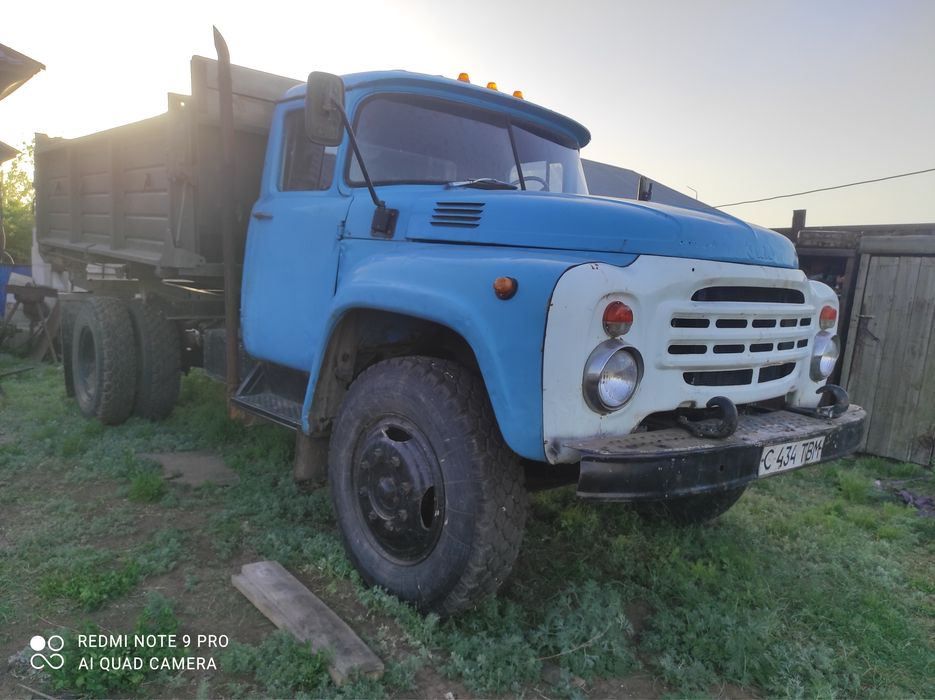 Продам запчасти на зил колодки,мосты ,полуося,рессоры передние ,краншт