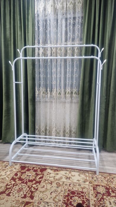 Вешалка напольная