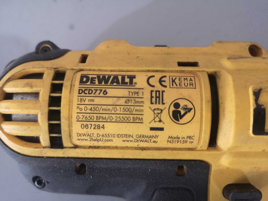 Винтоверт / бодита - Dewalt DCD776