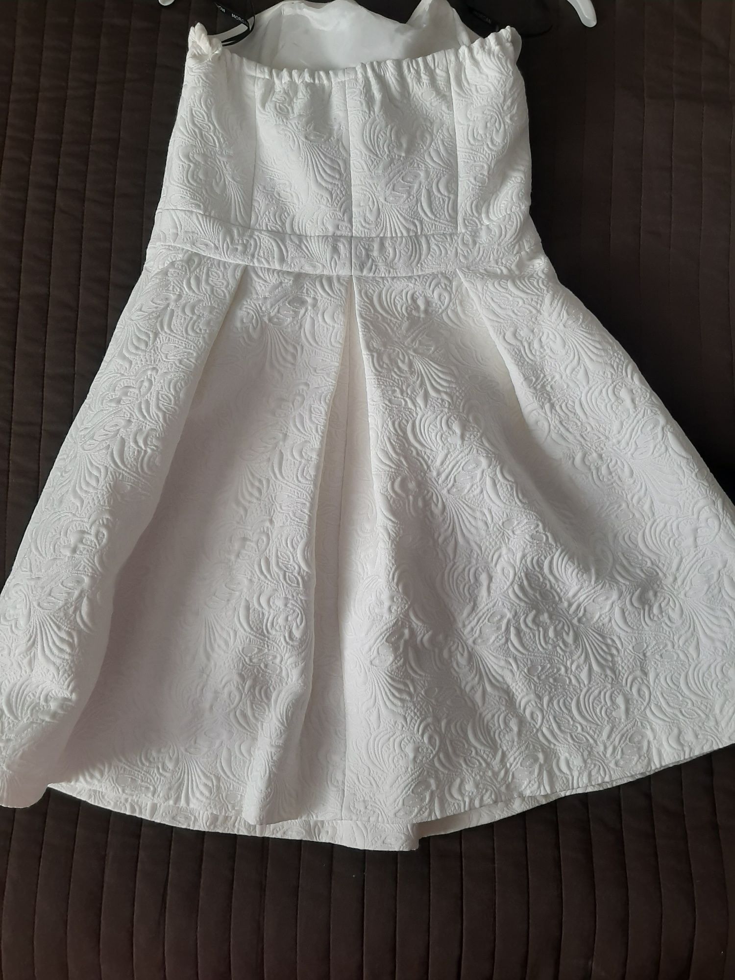 Бяла рокля Morgan 36 размер!