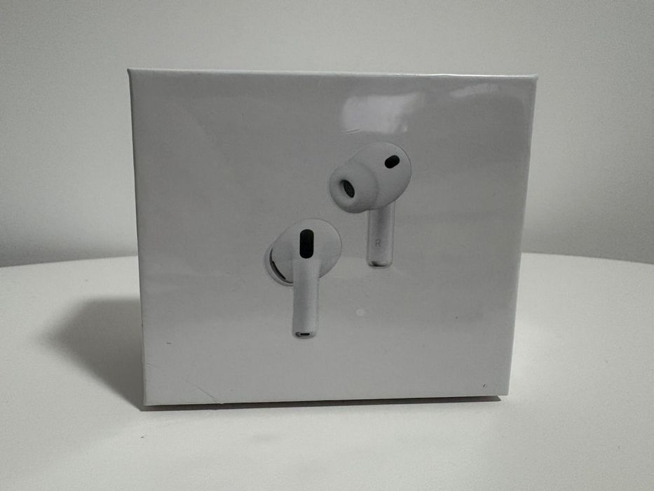 AirPods Pro.   3