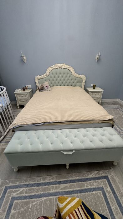 Спальный гарнитур