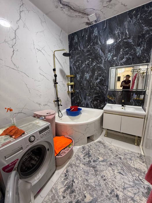 Срочно Продаётся 4-х комнатная квартира в Чиланзаре