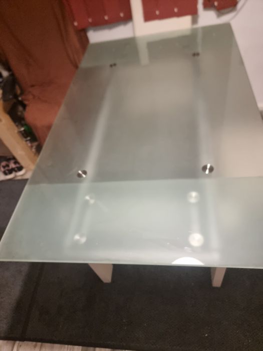 Masa 10 persoane deschisa si inchisa 8 persoane