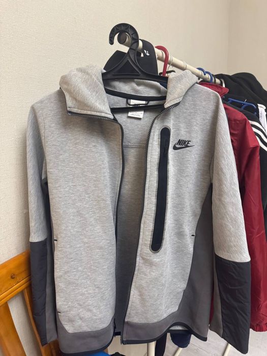 nike tech fleece