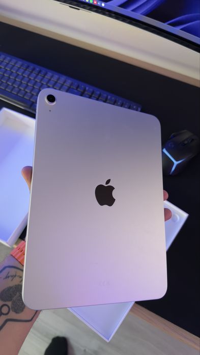 Apple iPad 11 (A16) 256GB Silver Wifi + Husa Smart Folio