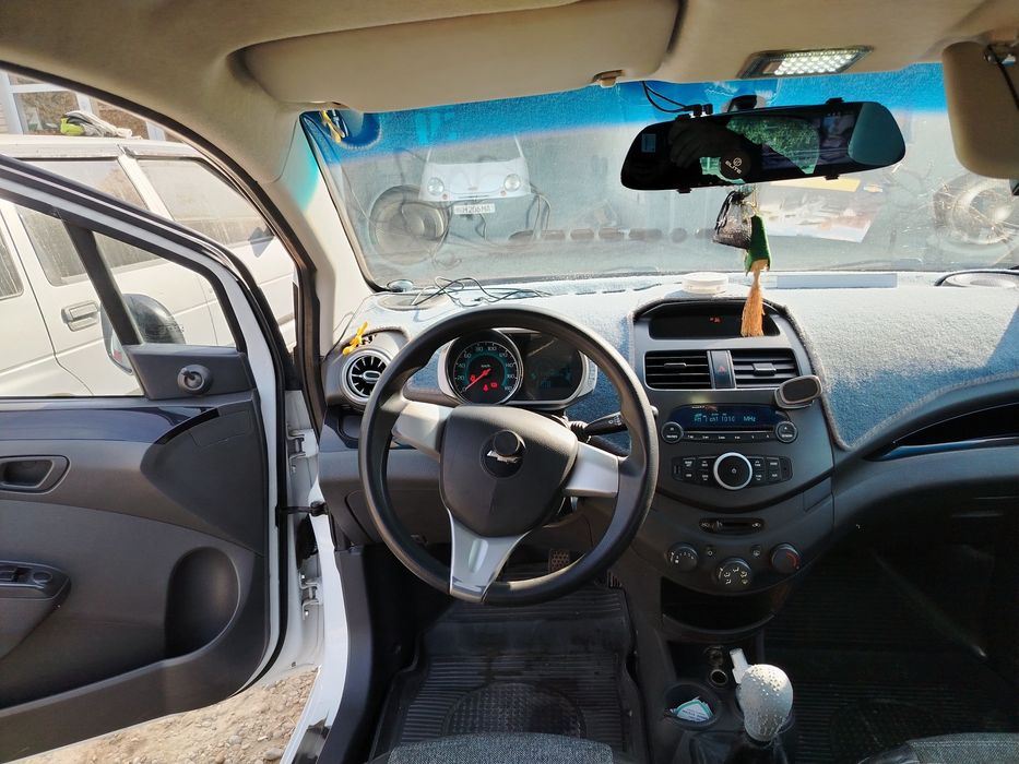 Spark mashimasi sotiladi