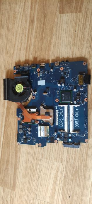 Placa de baza Laptop Samsung R530 R540 R580 R528 - intel