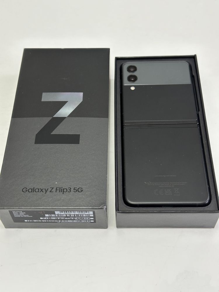 Samsung Galaxy Z Flip3, 8GB RAM, 128GB, 5G, BLACK - Impecabil