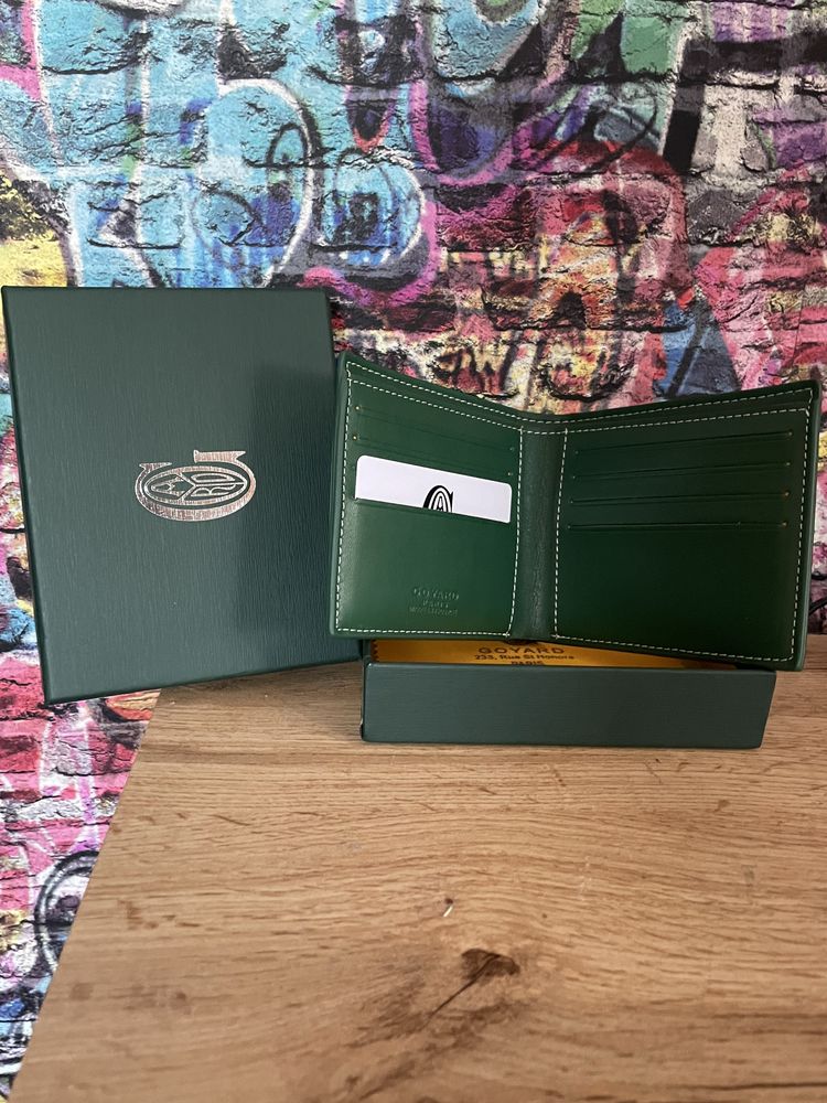 GOYARD зелено портмоне