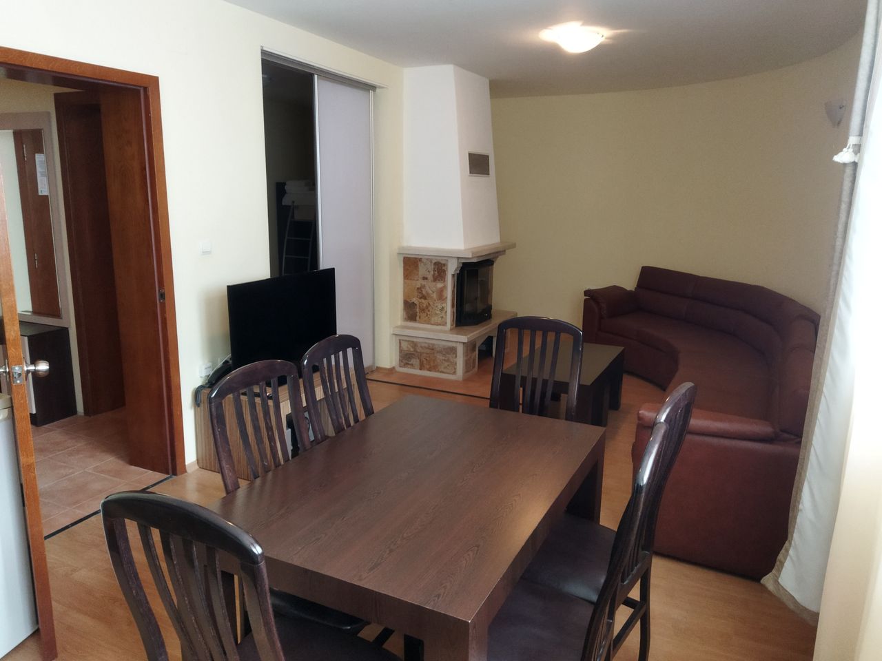 Продава се Тристаен апартамент в к.к. Пампорово - 89 кв.м за 663 €/кв.м - Снимка #3