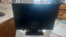 Pc Intel Pentium I3 cu monitor ,tastatura si maus