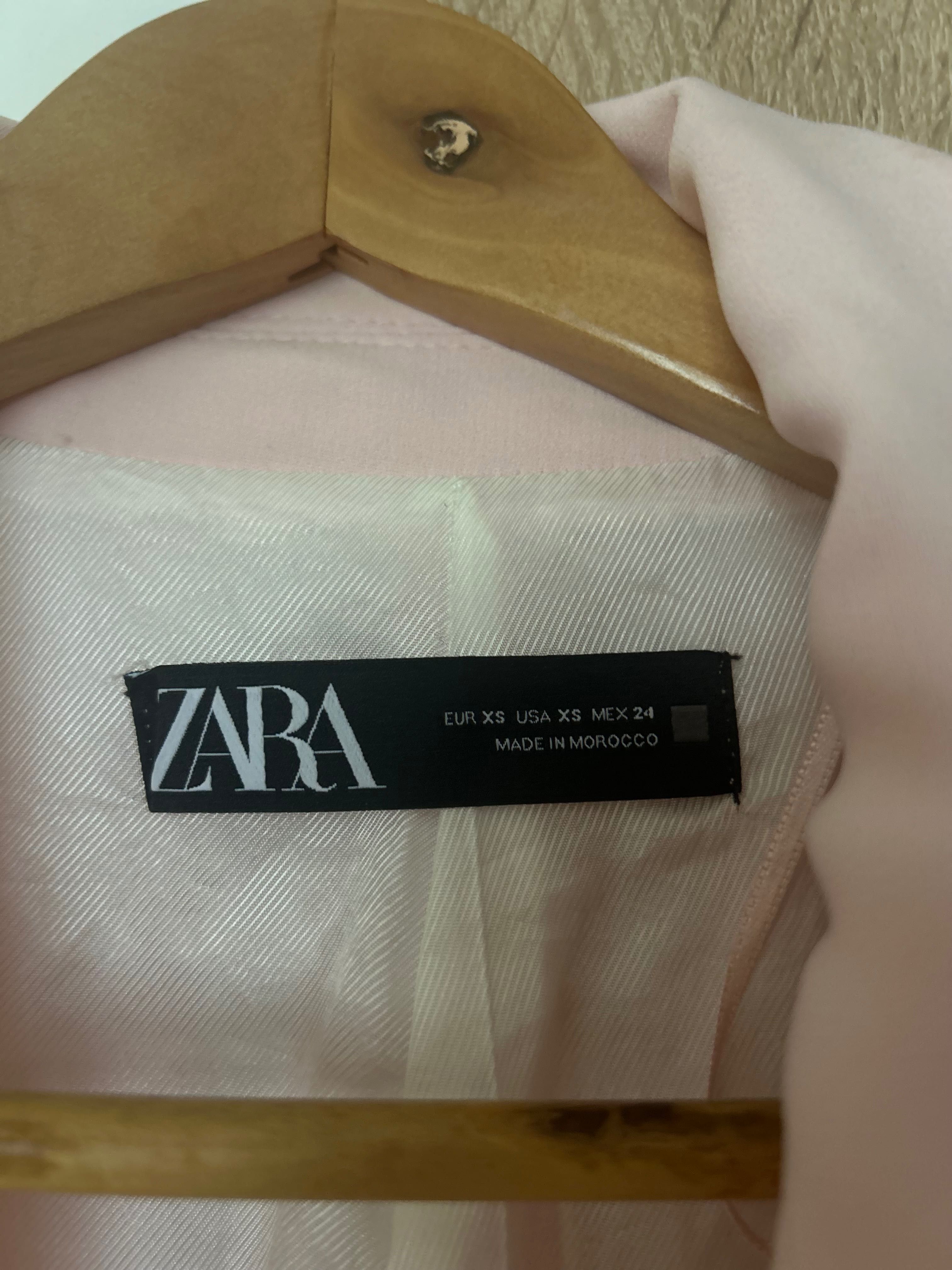 Сака Zara XS букле/полиестер