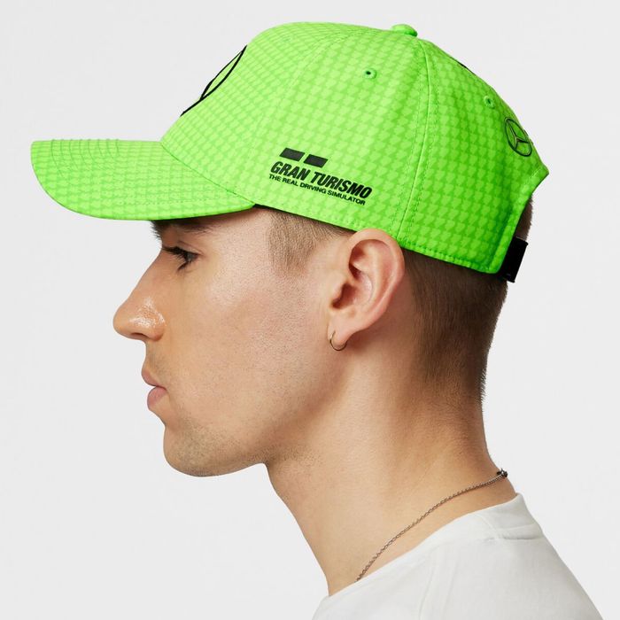Оригинална мъжка шапка Mercedes Benz AMG Petronas F1 Volt Green