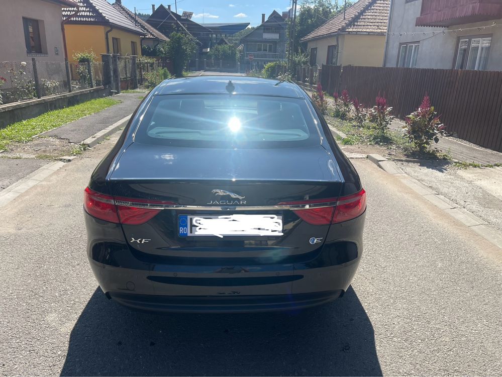Vand jaguar XF 2018
